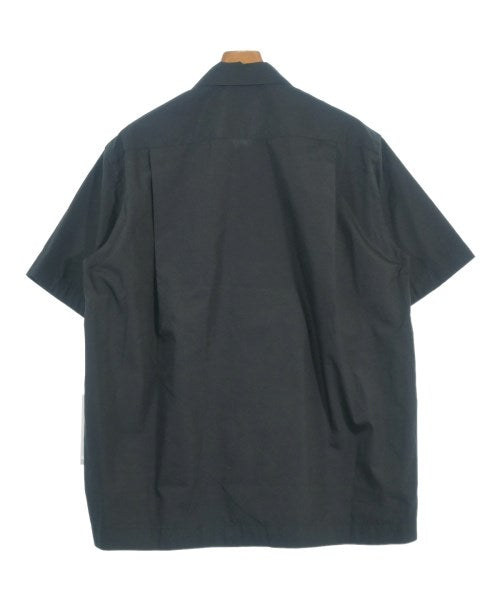 sacai เสื้อลำลอง