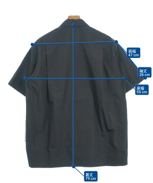 sacai เสื้อลำลอง