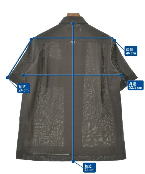 sacai เสื้อลำลอง