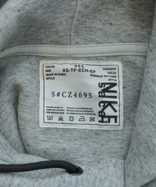 sacai เสื้อฮู้ด