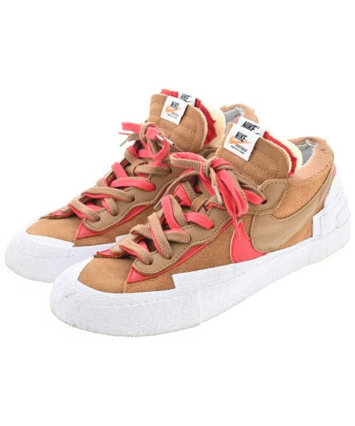 sacai รองเท้าผ้าใบ