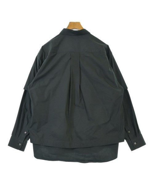 sacai เสื้อลำลอง