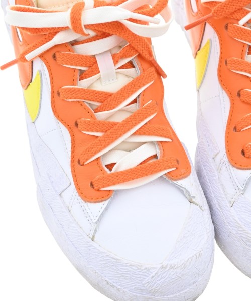 sacai รองเท้าผ้าใบ