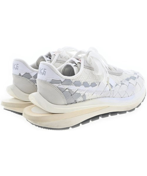 sacai รองเท้าผ้าใบ