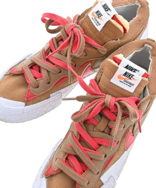 sacai รองเท้าผ้าใบ