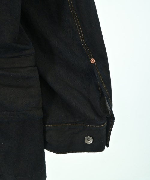 sacai เสื้อฉี่
