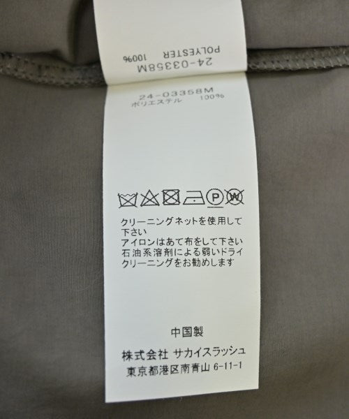 sacai เสื้อลำลอง