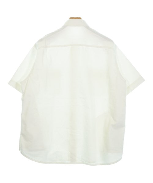 sacai เสื้อลำลอง