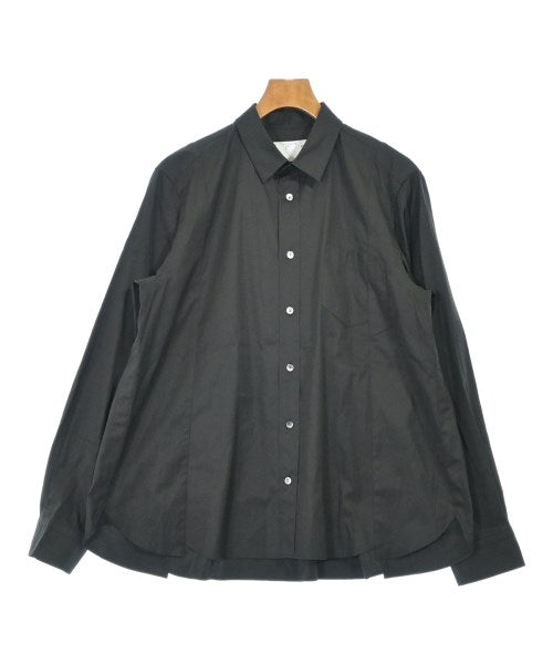 sacai เสื้อลำลอง