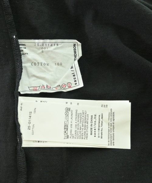 sacai เสื้อยืด/เสื้อท็อปส์