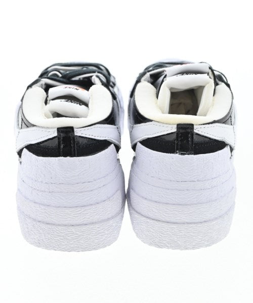 sacai รองเท้าผ้าใบ