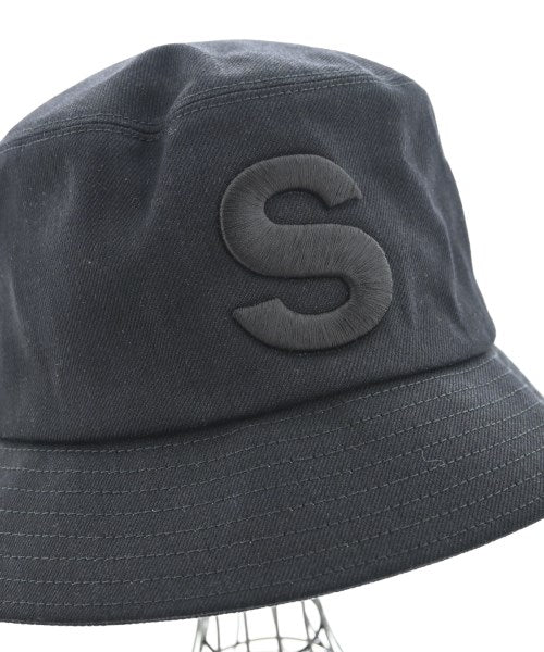 sacai หมวก