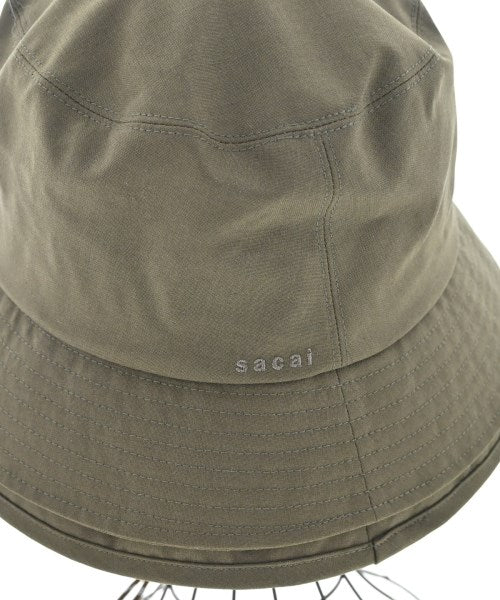 sacai หมวก