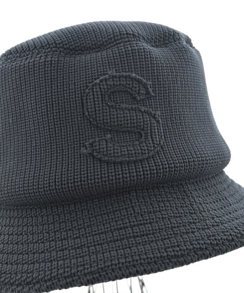 sacai หมวก