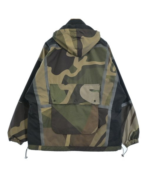 sacai เสื้อพาร์กาภูเขา