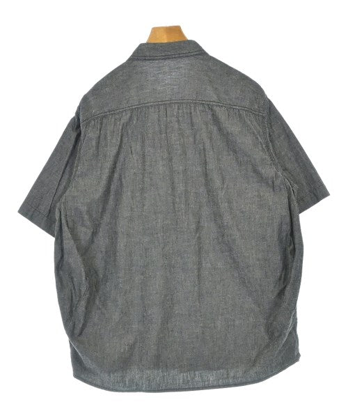 sacai เสื้อลำลอง