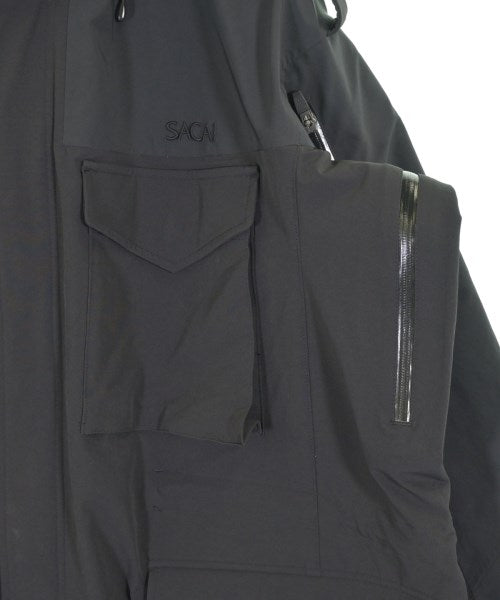 sacai เสื้อพาร์กาภูเขา