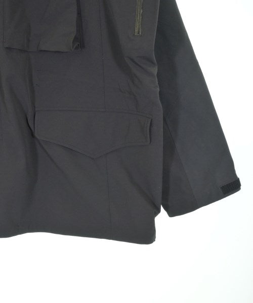 sacai เสื้อพาร์กาภูเขา