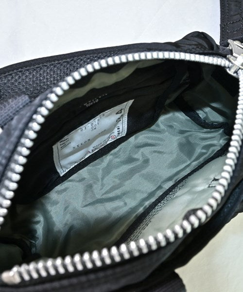 sacai กระเป๋าสะพาย