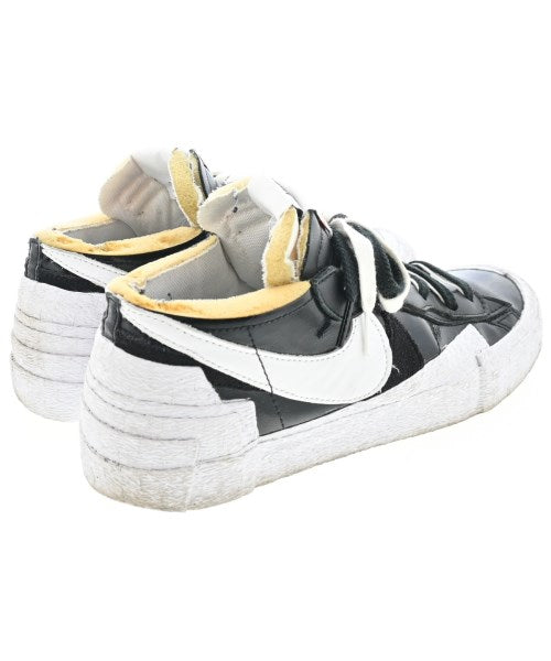 sacai รองเท้าผ้าใบ