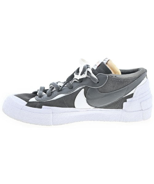 sacai รองเท้าผ้าใบ