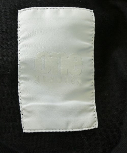 one gravity เสื้อยืด/เสื้อท็อปส์