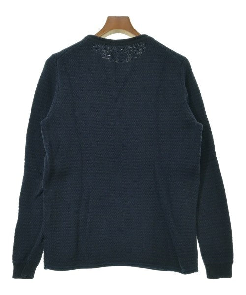 FOLK เสื้อกันหนาว