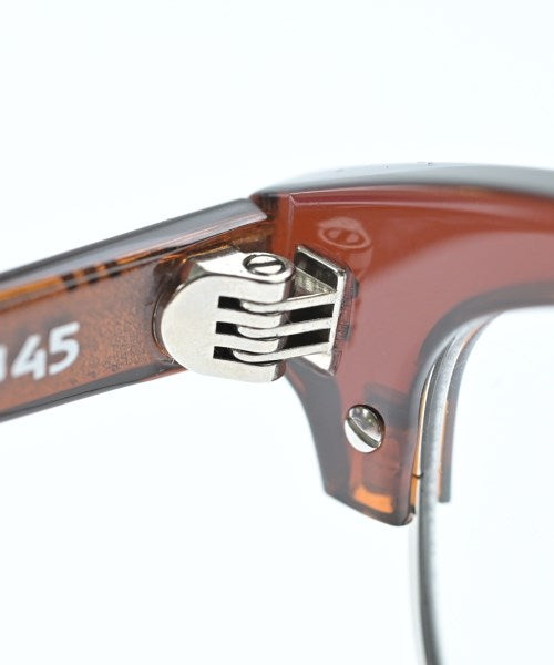 OWN แว่นตา