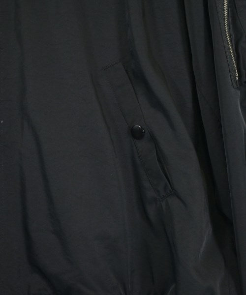 VANQUISH แจ็คเก็ตเบลาส์ อื่น