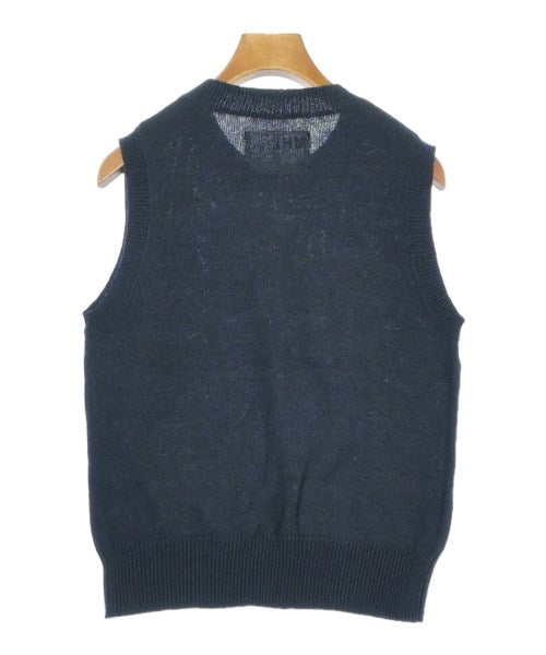 MHL. เสื้อกั๊ก