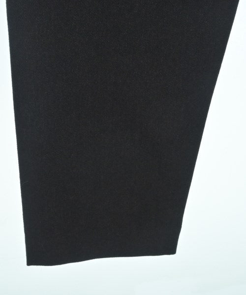 MHL. กางเกง อื่น