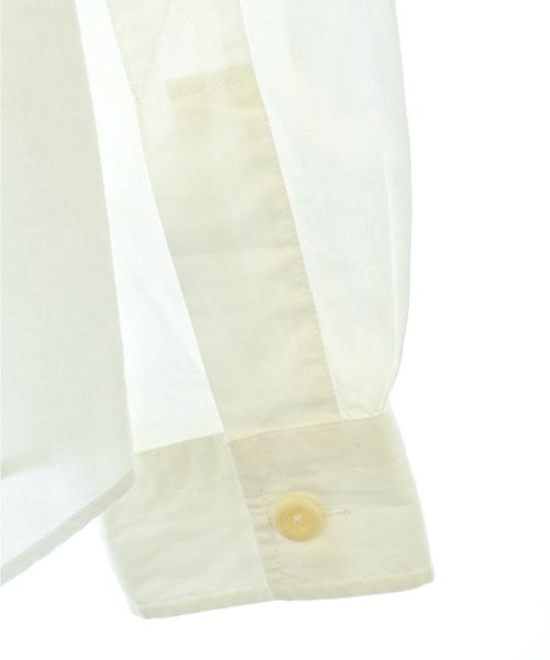 MHL. เสื้อลำลอง