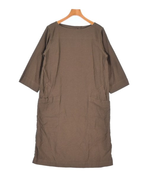 MHL. ชุดเดรส