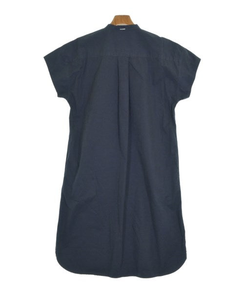 MHL. เดรสที่เป็นเสื้อเชิ้ตตัวยาว