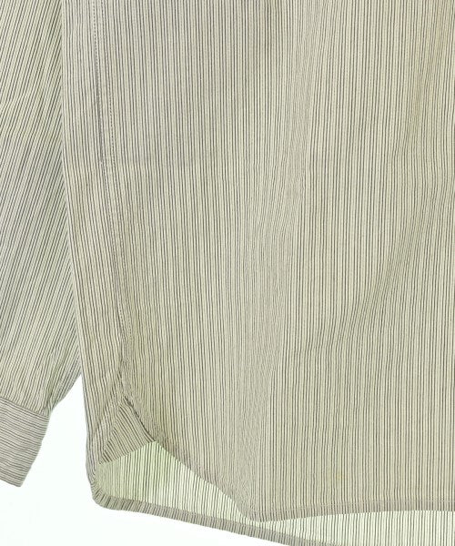 MHL. เสื้อลำลอง