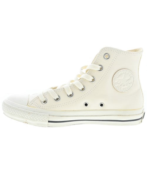 MHL. รองเท้าผ้าใบ