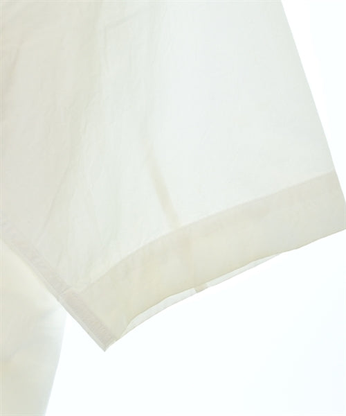 MHL. เสื้อลำลอง