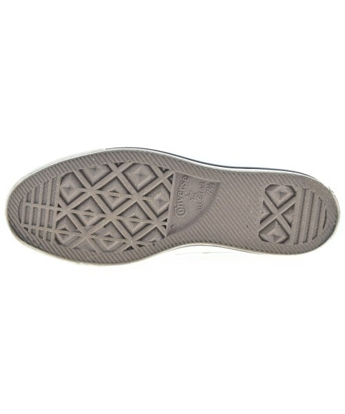 MHL. รองเท้าผ้าใบ