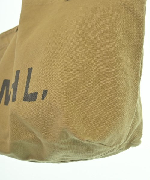 MHL. กระเป๋าถือขนาดใหญ่