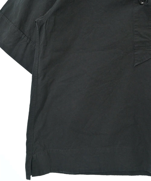 MHL. เสื้อลำลอง