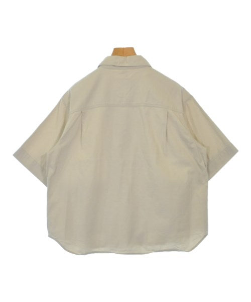 MHL. เสื้อลำลอง