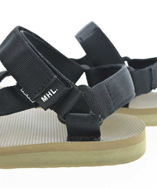 MHL. รองเท้าแตะ