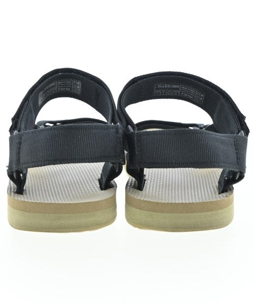 MHL. รองเท้าแตะ