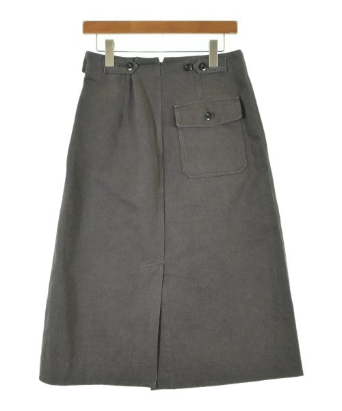 MHL. กระโปรงยาวถึงเข่า