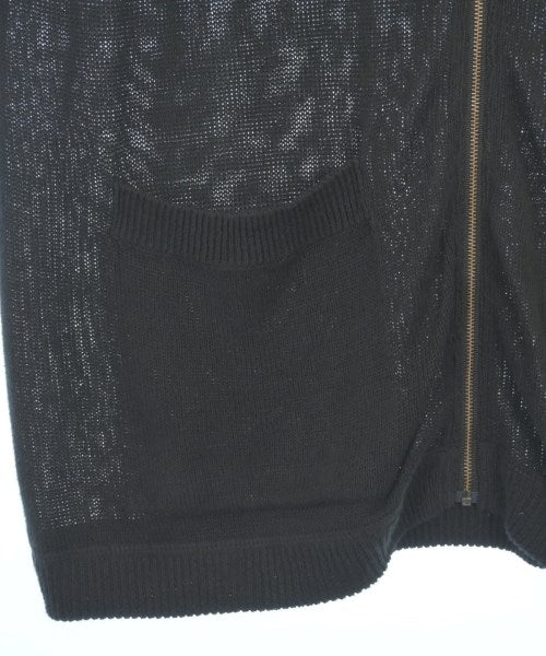 MHL. เสื้อกั๊ก