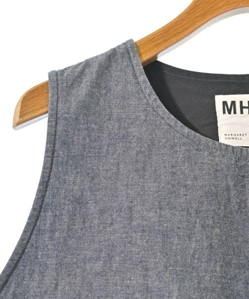 MHL. เสื้อกั๊ก