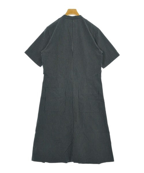 MHL. เดรสที่เป็นเสื้อเชิ้ตตัวยาว