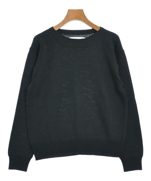 MHL. เสื้อกันหนาว
