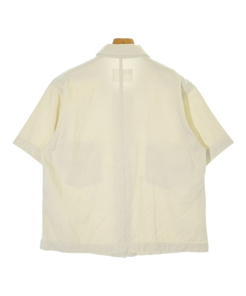 MHL. เสื้อลำลอง
