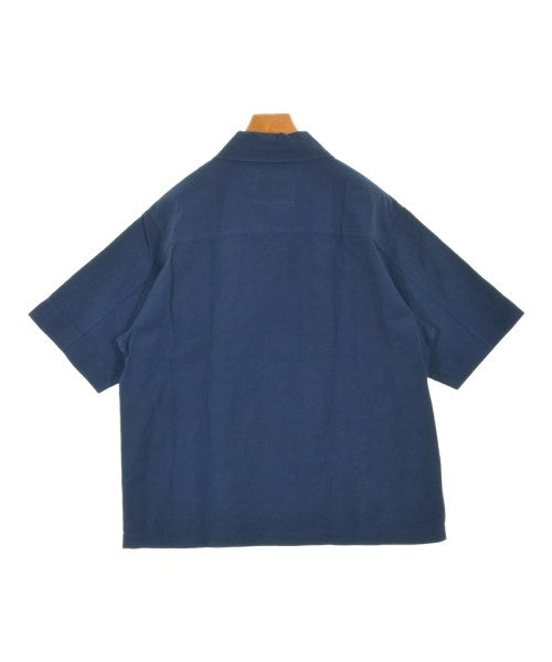 MHL. เสื้อลำลอง